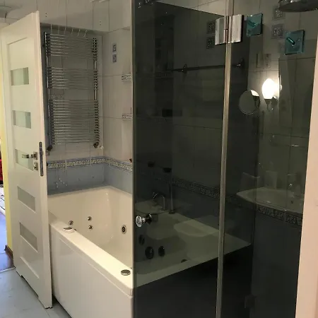 Plaza Z 2 Sypialniami I Salonem - 150 M Od Morza Lejlighed Kołobrzeg