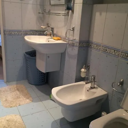 Plaza Z 2 Sypialniami I Salonem - 150 M Od Morza Διαμέρισμα *