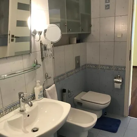 Plaza Z 2 Sypialniami I Salonem - 150 M Od Morza Kolobřeh