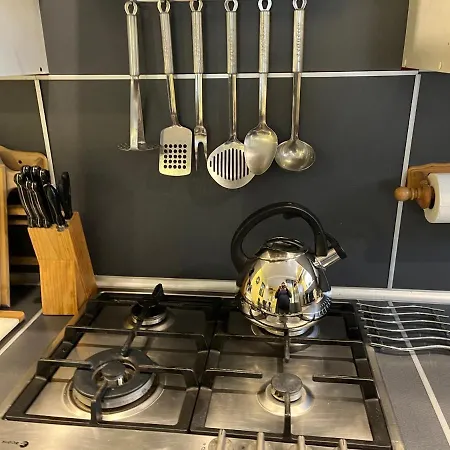 Z 2 Sypialniami I Salonem - 150 M Od Morza Apartament *