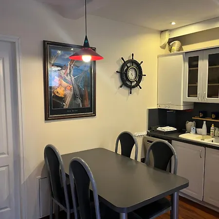 Apartmán Plaza Z 2 Sypialniami I Salonem - 150 M Od Morza