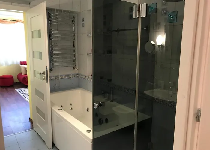 Plaza Z 2 Sypialniami I Salonem - 150 M Od Morza Apartman Kołobrzeg