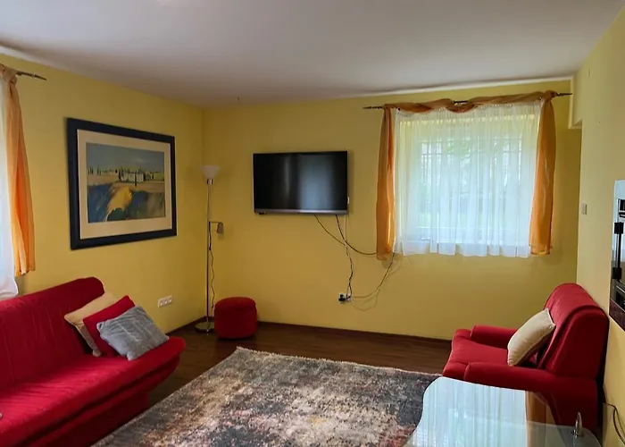 Plaza Z 2 Sypialniami I Salonem - 150 M Od Morza *